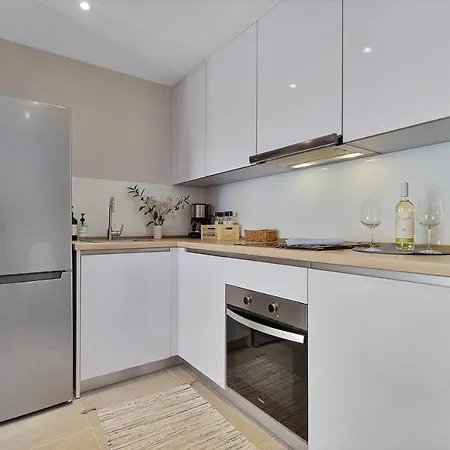 Апартаменти Angelica's *